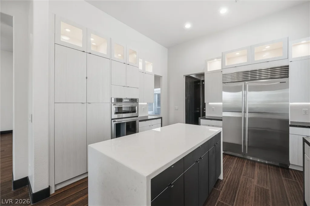 2204 Scarlet Rose, Las Vegas, NV 89134
