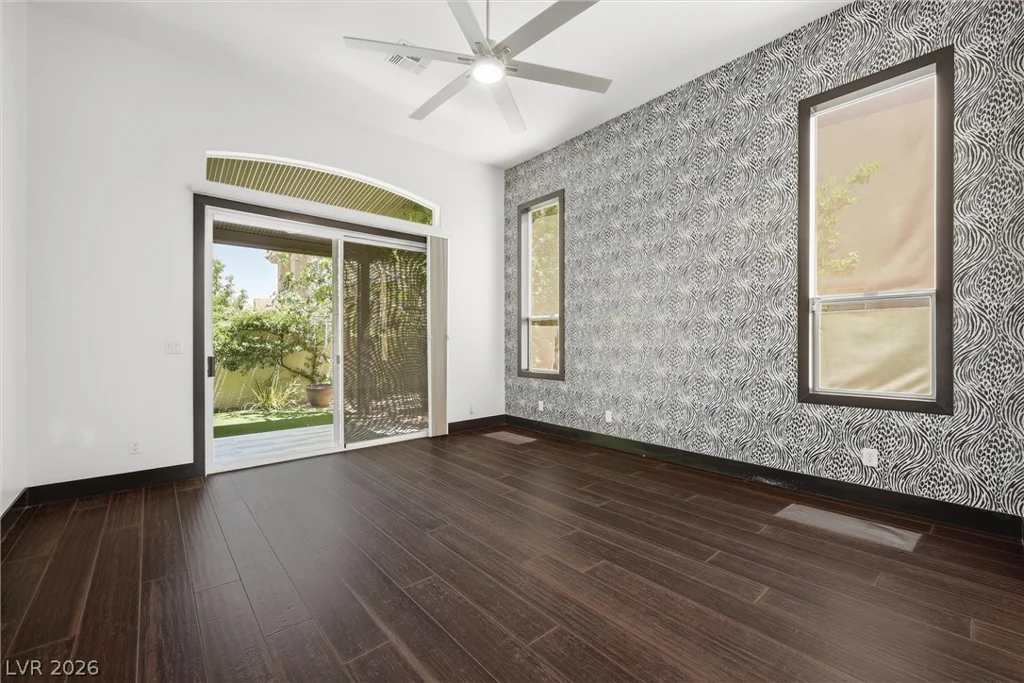 2204 Scarlet Rose, Las Vegas, NV 89134