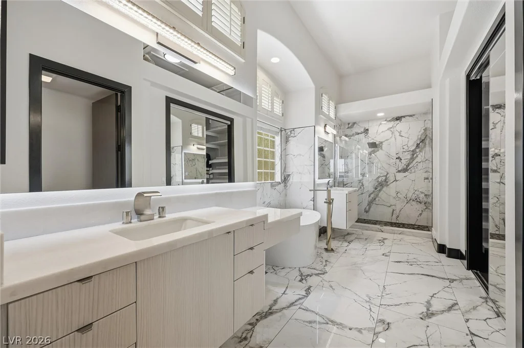 2204 Scarlet Rose, Las Vegas, NV 89134