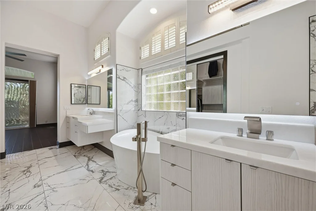 2204 Scarlet Rose, Las Vegas, NV 89134