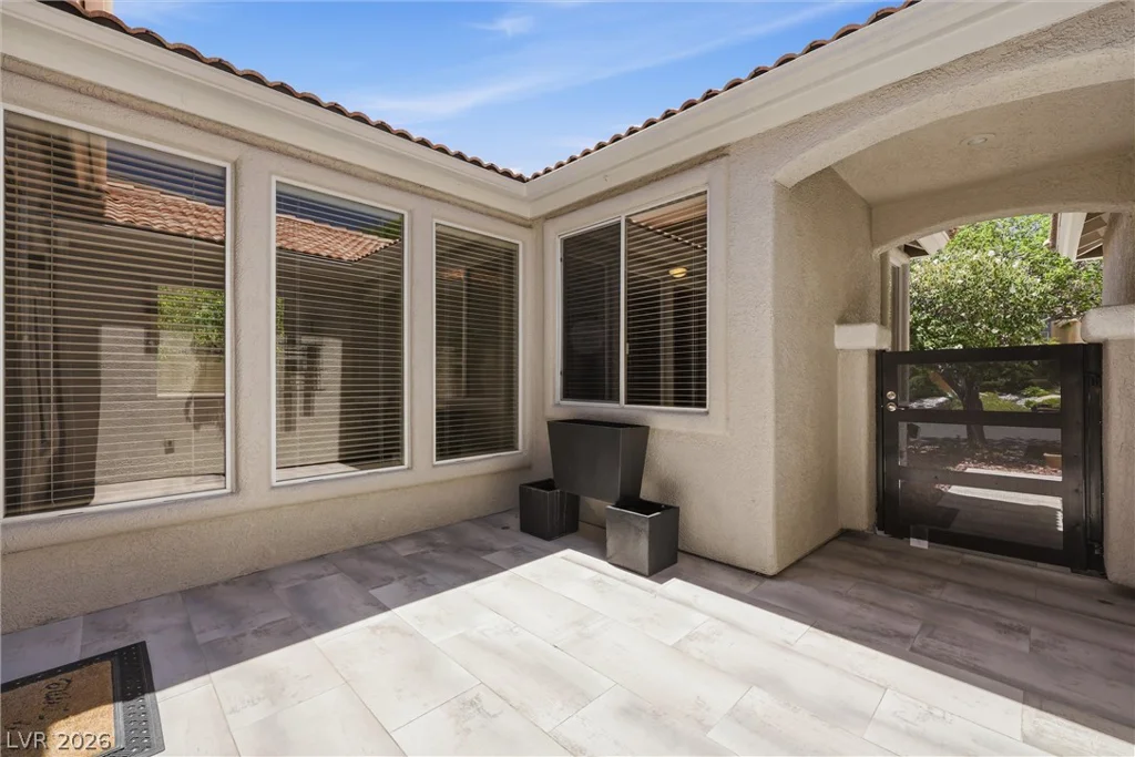 2204 Scarlet Rose, Las Vegas, NV 89134