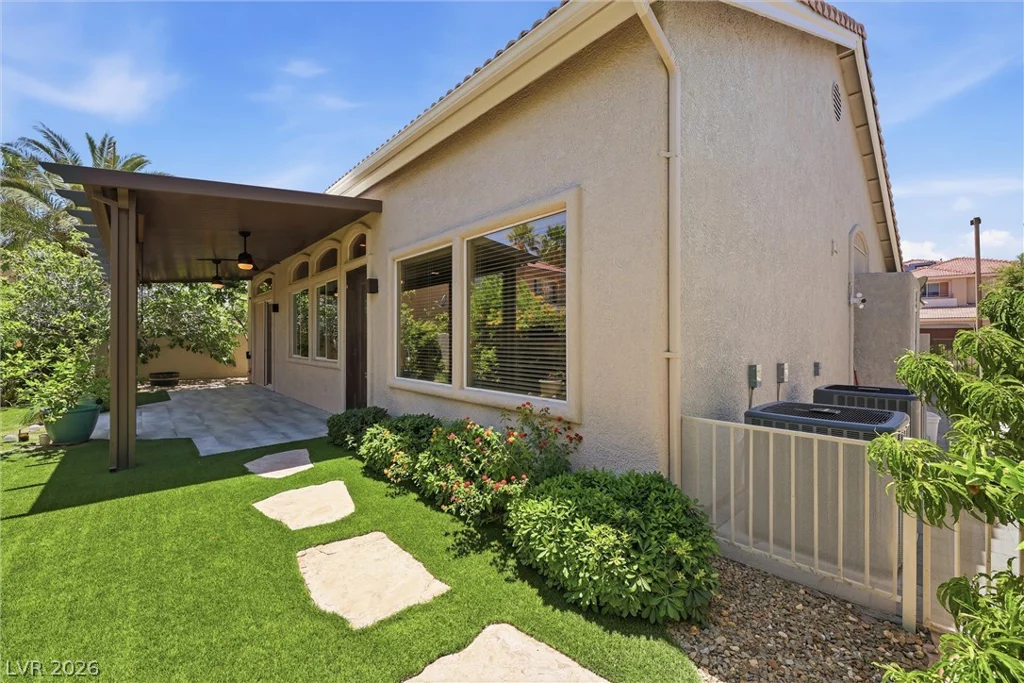 2204 Scarlet Rose, Las Vegas, NV 89134
