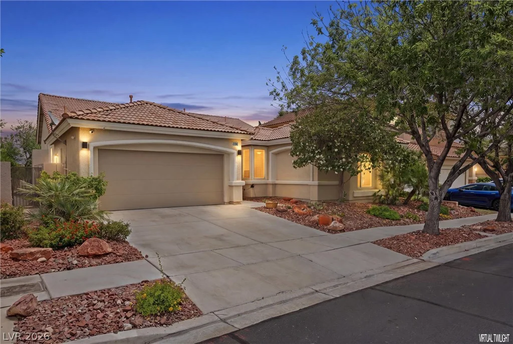 2204 Scarlet Rose, Las Vegas, NV 89134