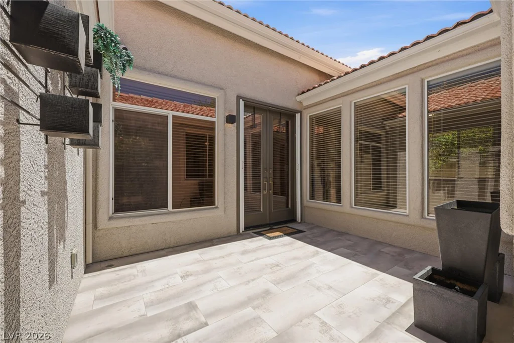 2204 Scarlet Rose, Las Vegas, NV 89134