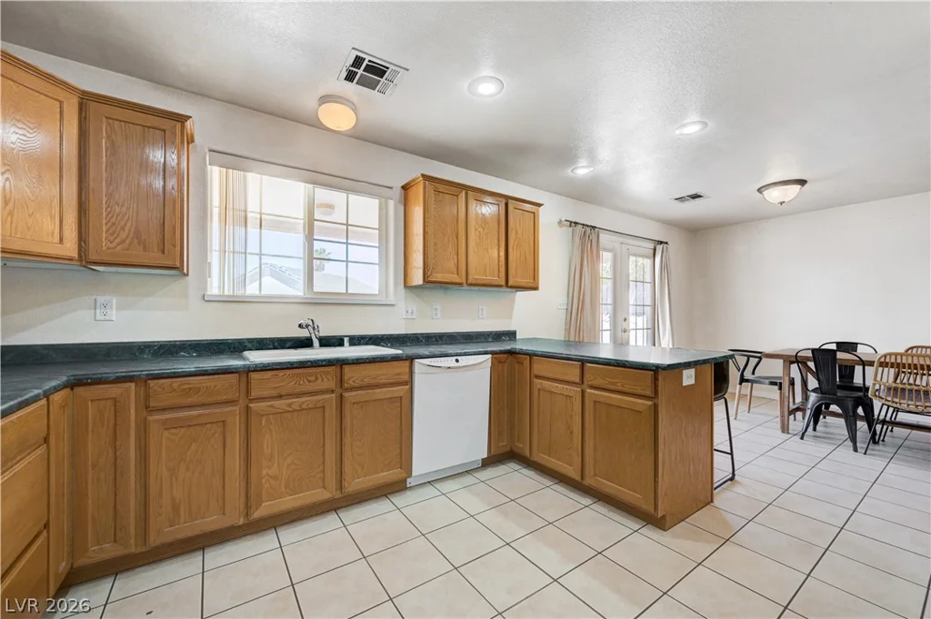 1272 Liston, Logandale, NV 89021