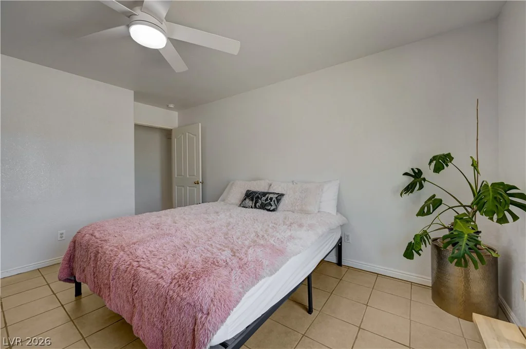 1272 Liston, Logandale, NV 89021