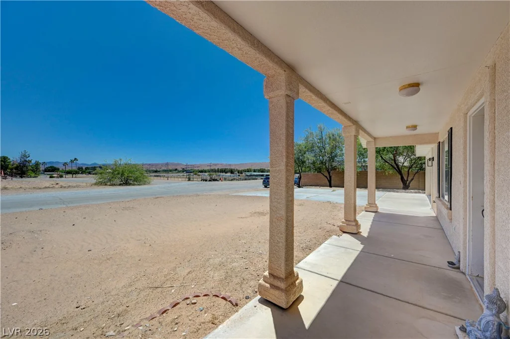1272 Liston, Logandale, NV 89021