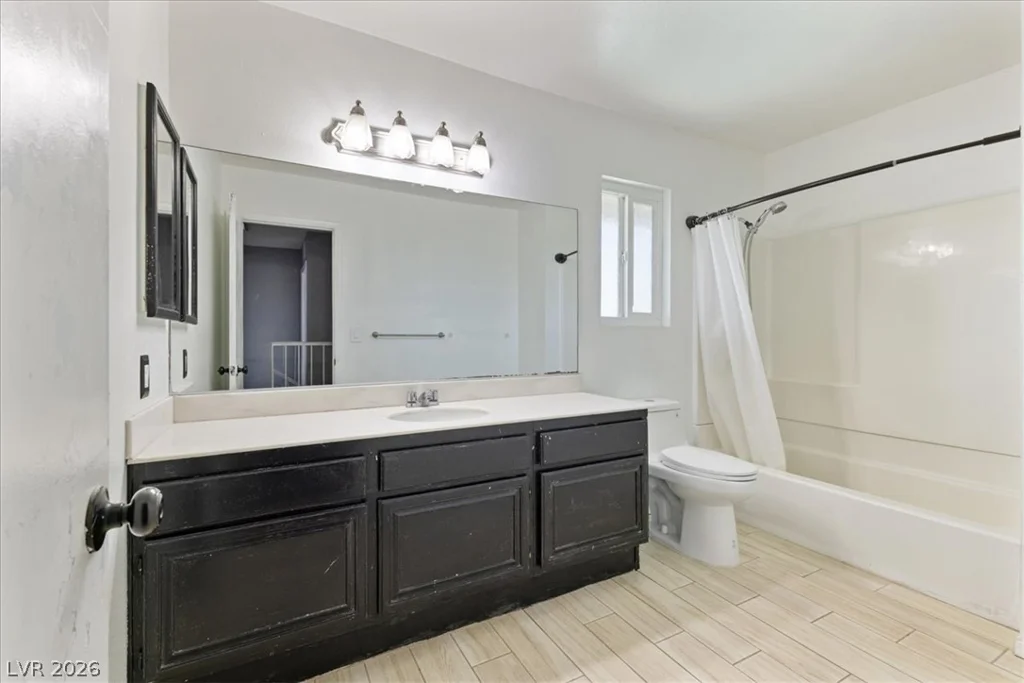 580 Chelsea, Henderson, NV 89014
