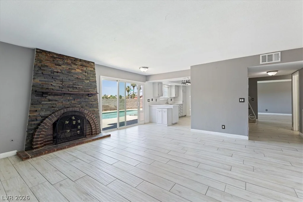 580 Chelsea, Henderson, NV 89014