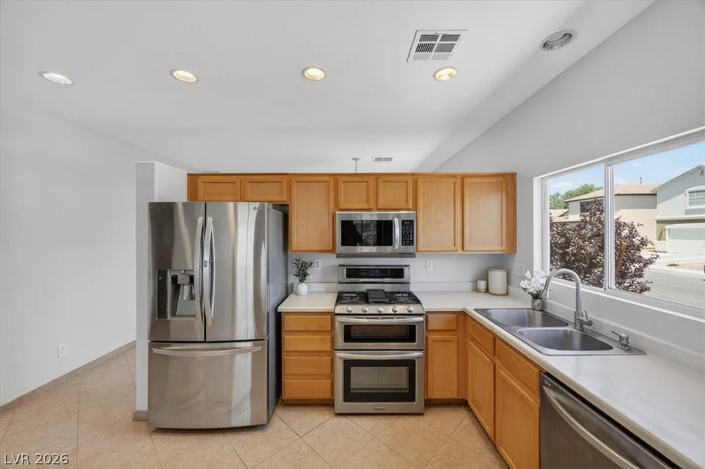 3709 Lilly Star, North Las Vegas, NV 89031