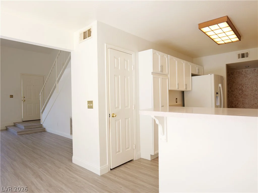 8464 Vast Horizon, Las Vegas, NV 89129