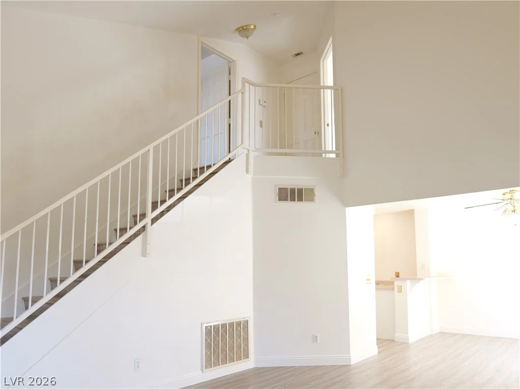 8464 Vast Horizon, Las Vegas, NV 89129