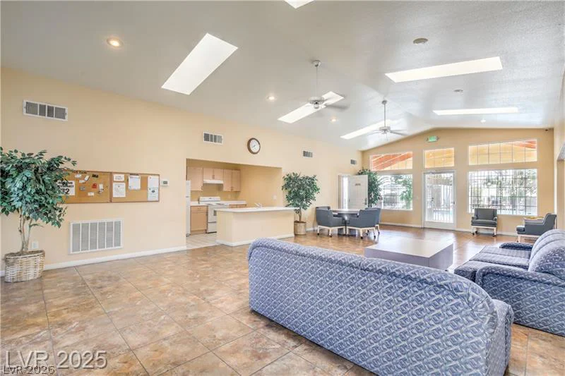 8464 Vast Horizon, Las Vegas, NV 89129