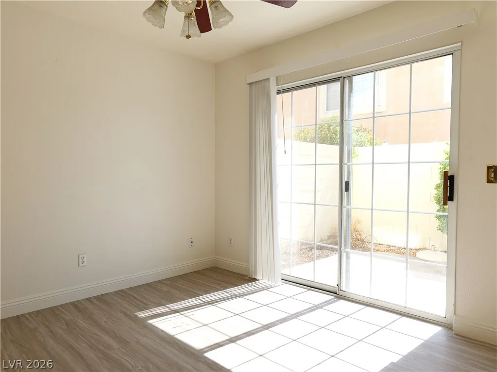 8464 Vast Horizon, Las Vegas, NV 89129