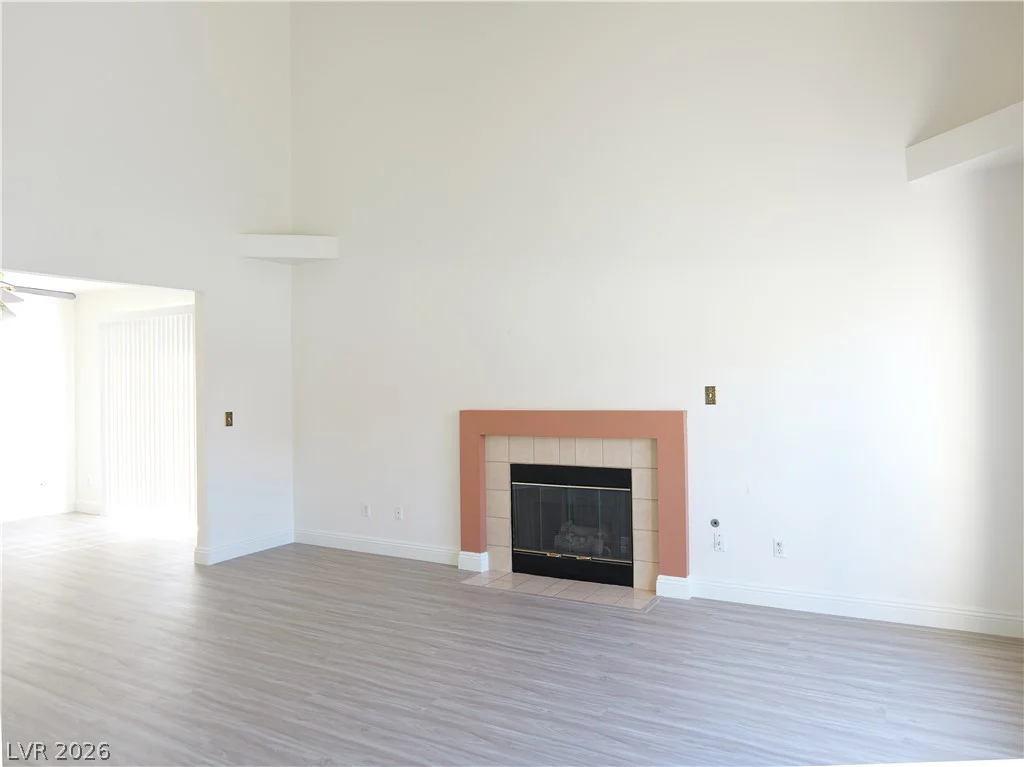 8464 Vast Horizon, Las Vegas, NV 89129