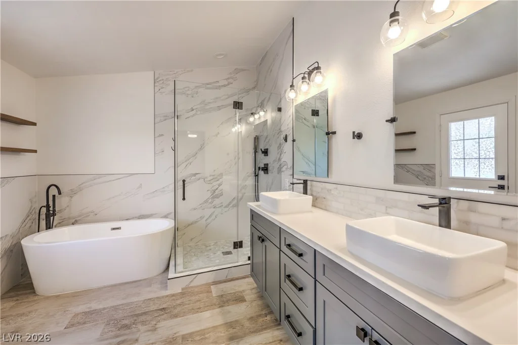 5325 El Capitan, Las Vegas, NV 89149