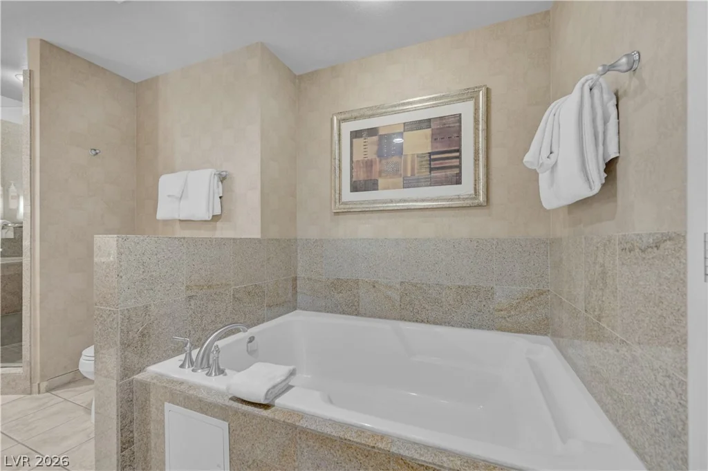 211 Flamingo, Las Vegas, NV 89169