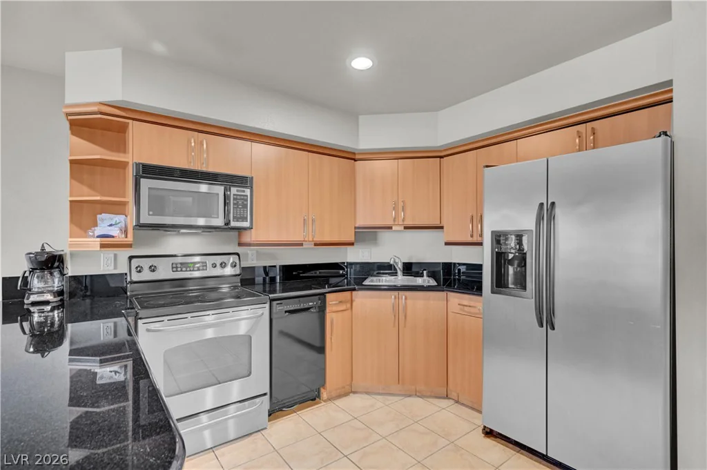 211 Flamingo, Las Vegas, NV 89169