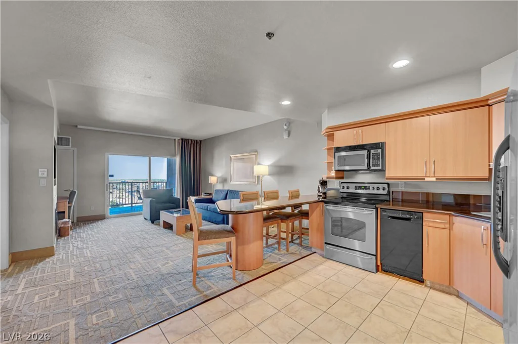 211 Flamingo, Las Vegas, NV 89169