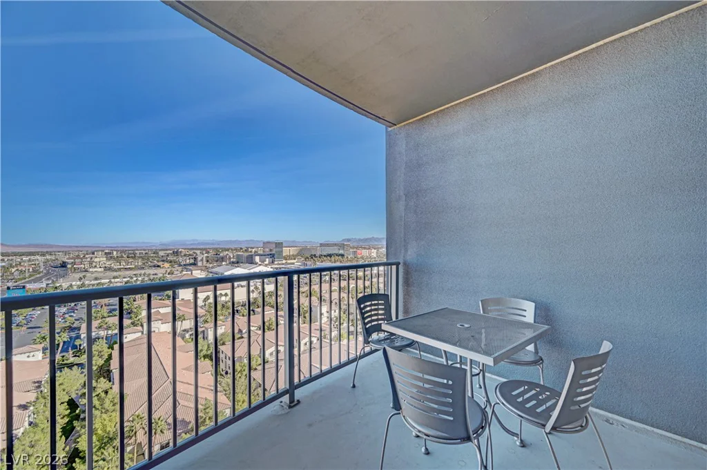 211 Flamingo, Las Vegas, NV 89169
