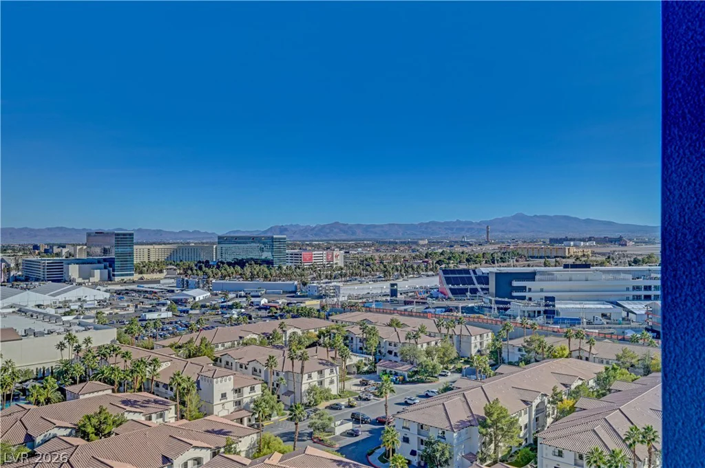 211 Flamingo, Las Vegas, NV 89169