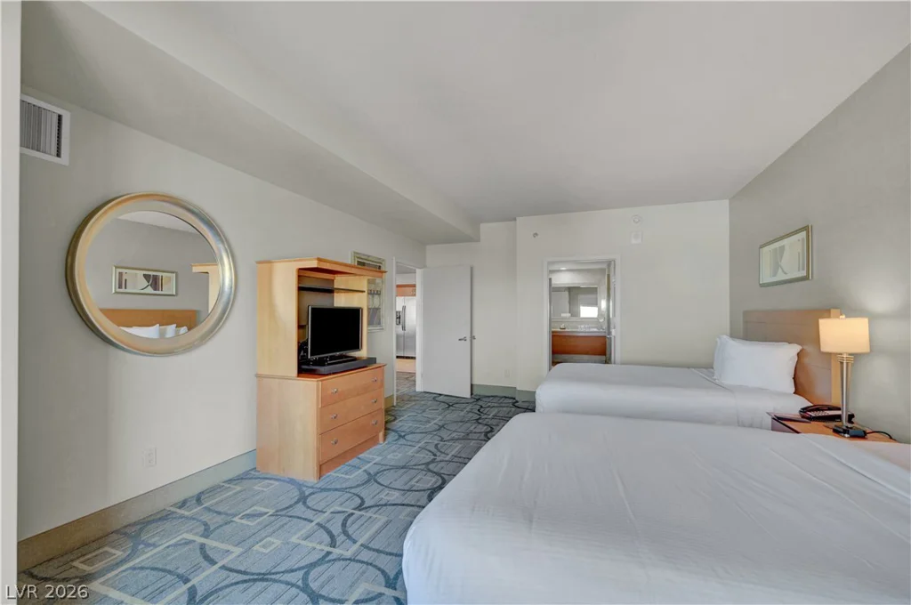 211 Flamingo, Las Vegas, NV 89169