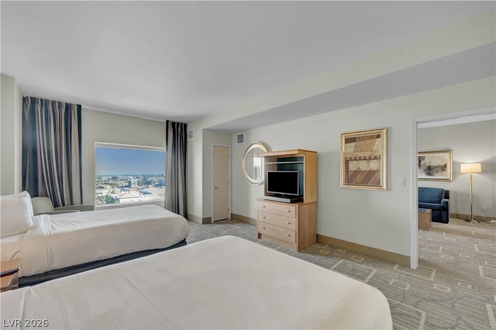 211 Flamingo, Las Vegas, NV 89169