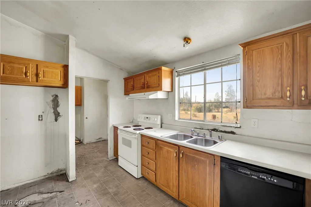 4361 Maple, Pahrump, NV 89048