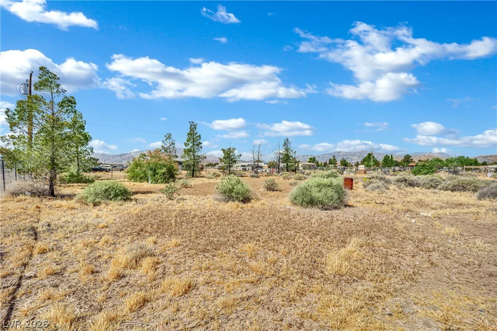 4361 Maple, Pahrump, NV 89048