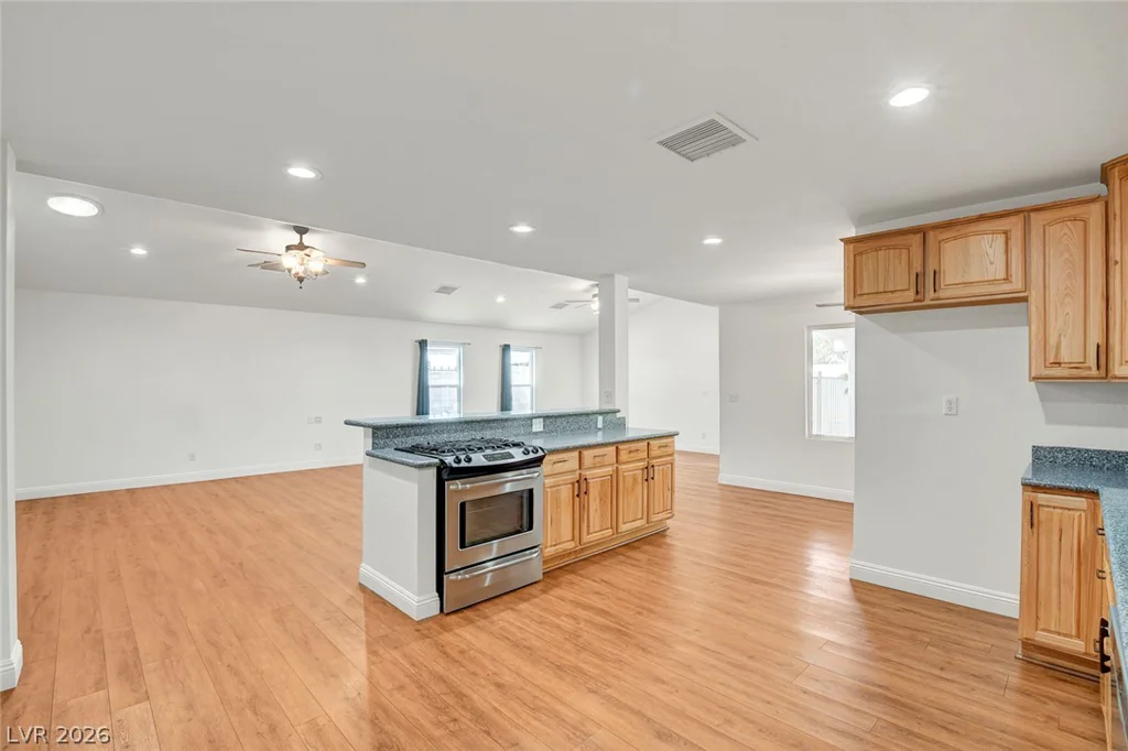 1810 Pinto, Henderson, NV 89002