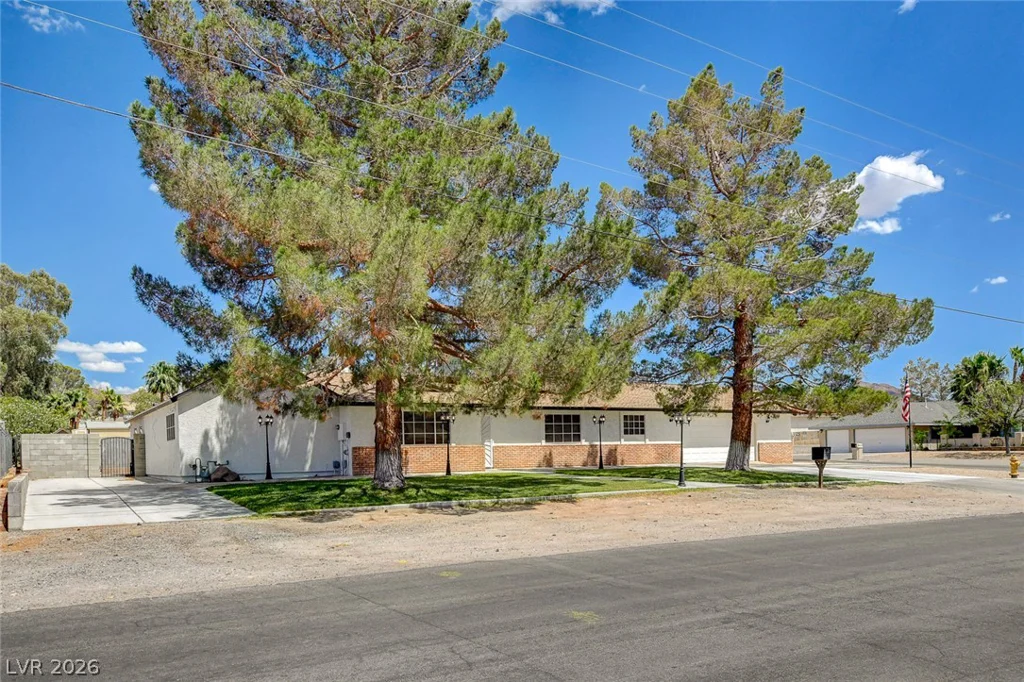 1810 Pinto, Henderson, NV 89002