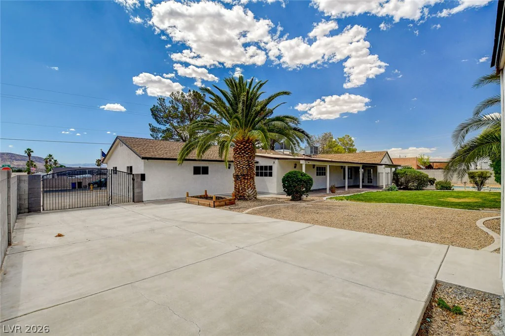 1810 Pinto, Henderson, NV 89002