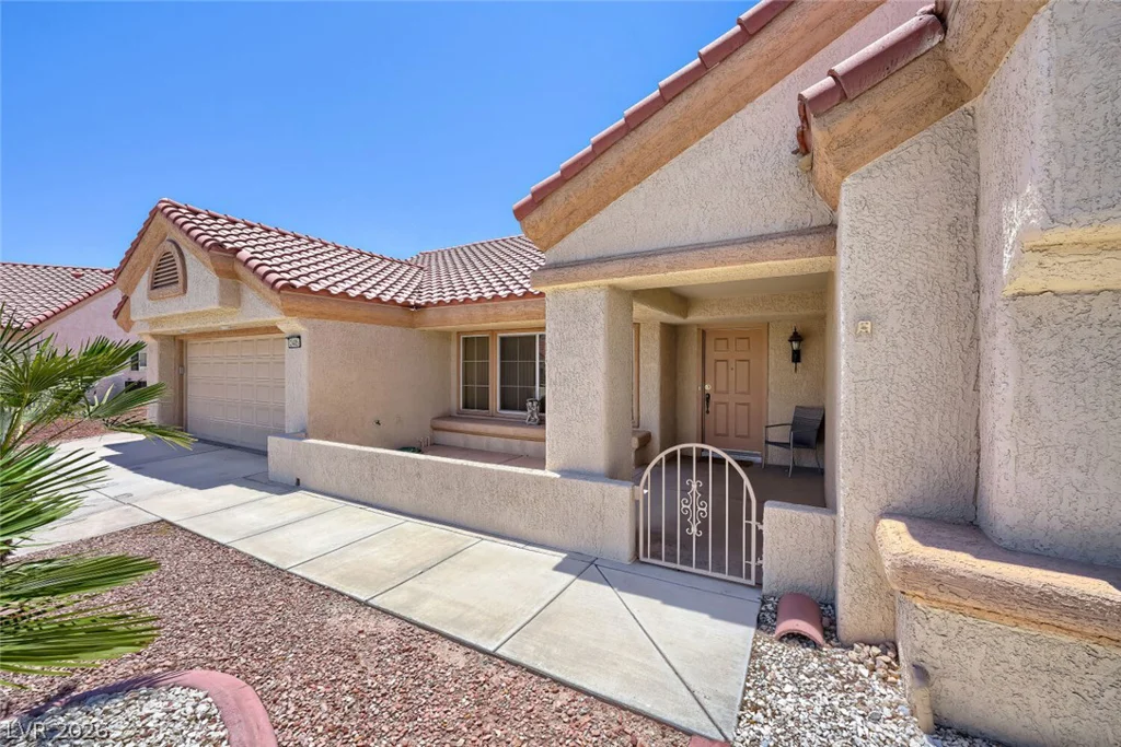 2405 Burke, Las Vegas, NV 89134