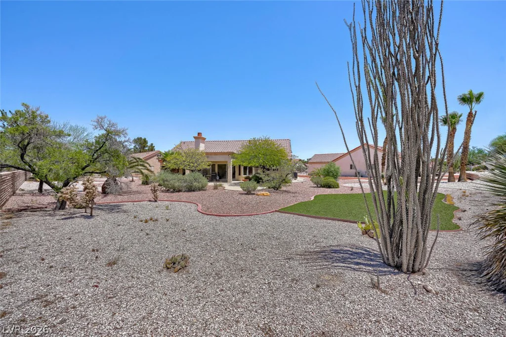 2405 Burke, Las Vegas, NV 89134