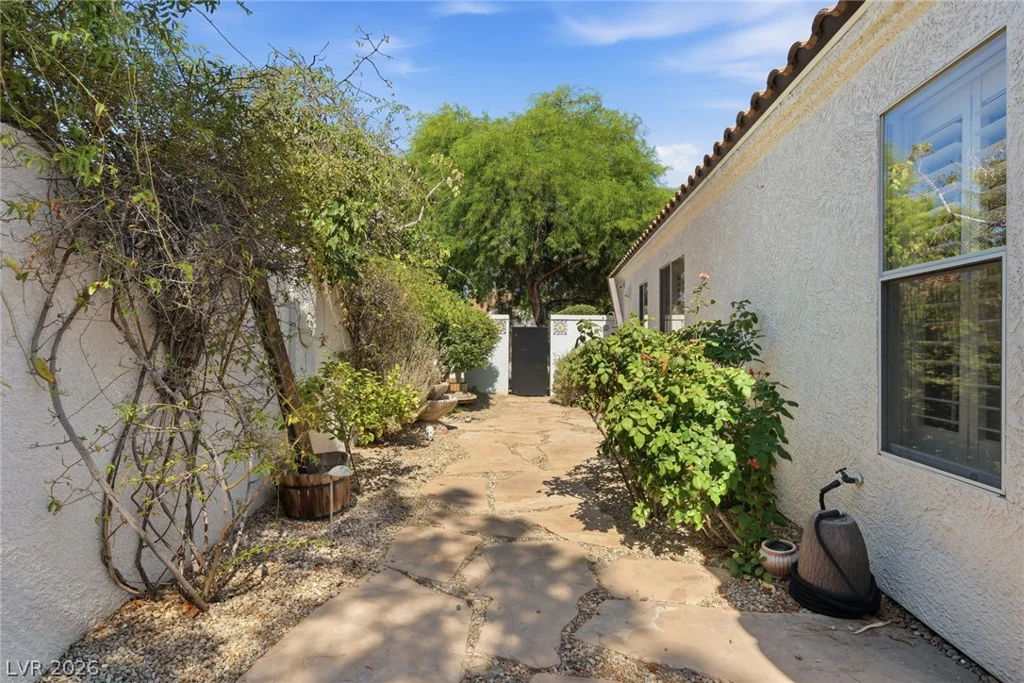 1836 Stablegate, Henderson, NV 89012