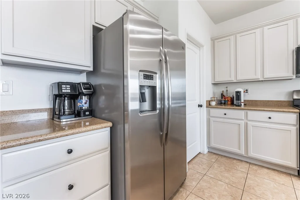 7042 Chestnut Valley, Las Vegas, NV 89166
