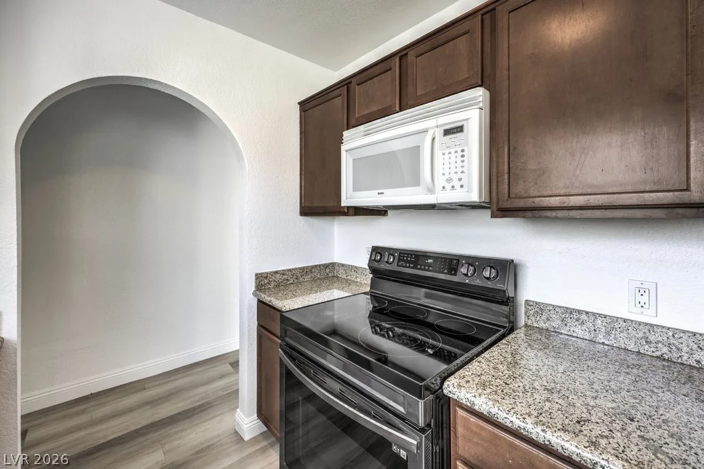 1858 Decatur, Las Vegas, NV 89108
