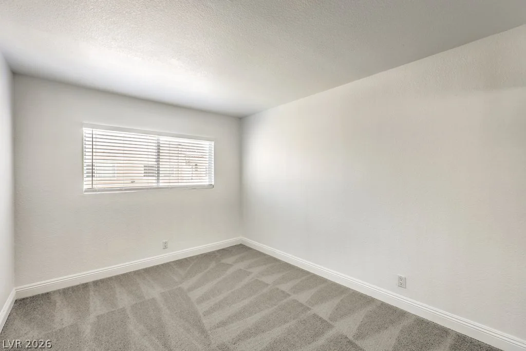 1858 Decatur, Las Vegas, NV 89108