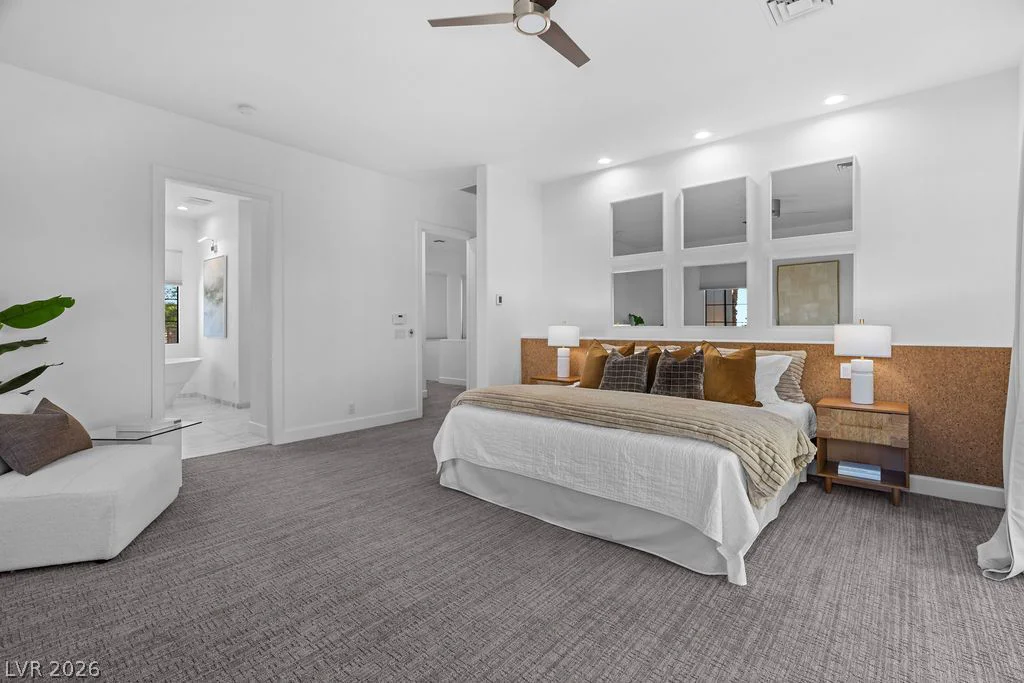 628 Edgebrook, Las Vegas, NV 89145