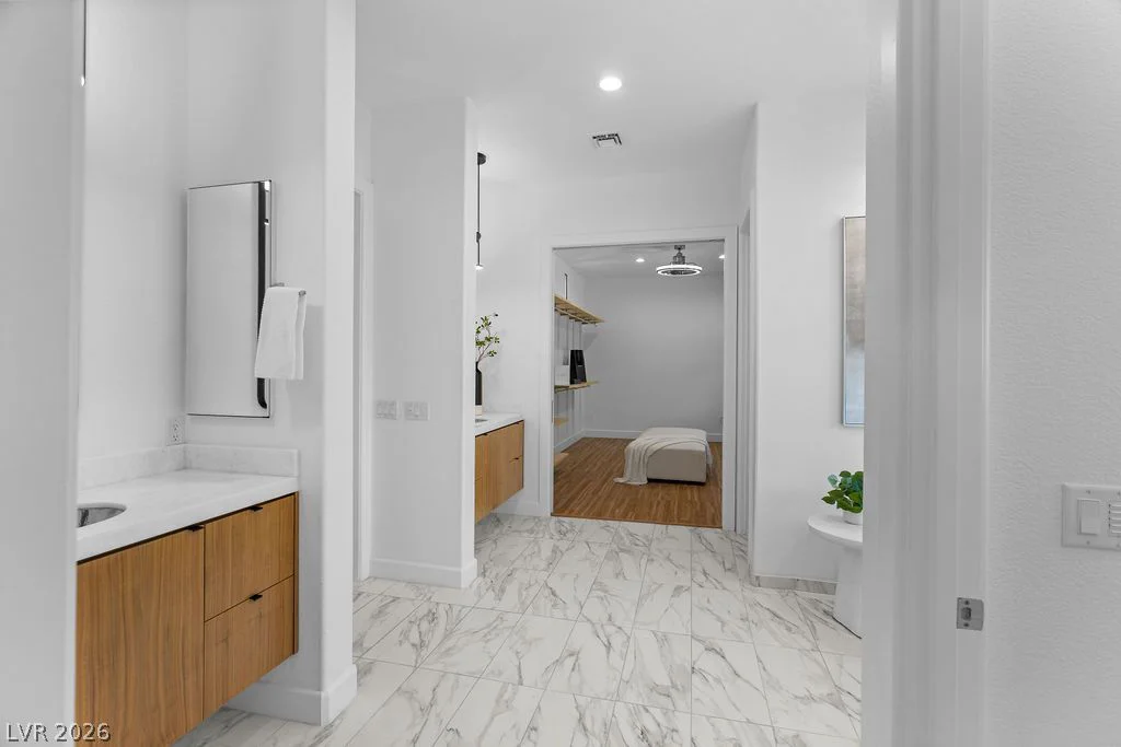 628 Edgebrook, Las Vegas, NV 89145