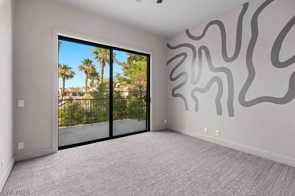 628 Edgebrook, Las Vegas, NV 89145