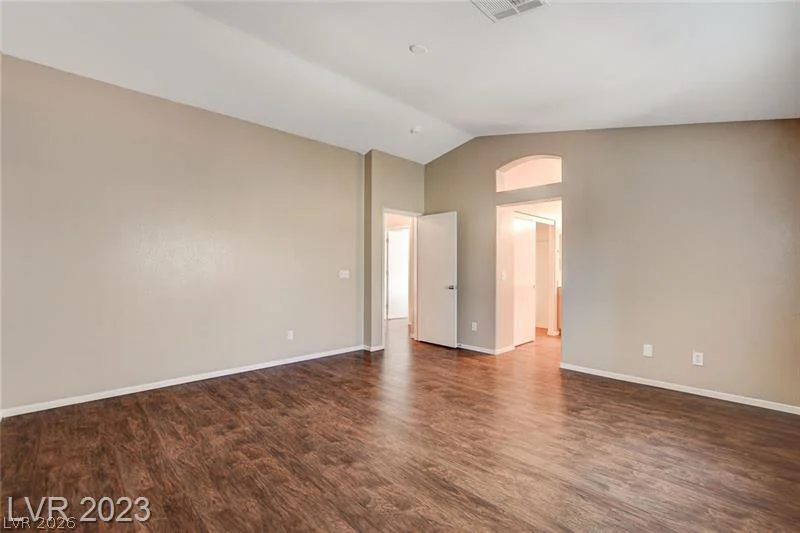 9128 Blue Raven, Las Vegas, NV 89143