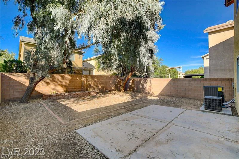 9128 Blue Raven, Las Vegas, NV 89143