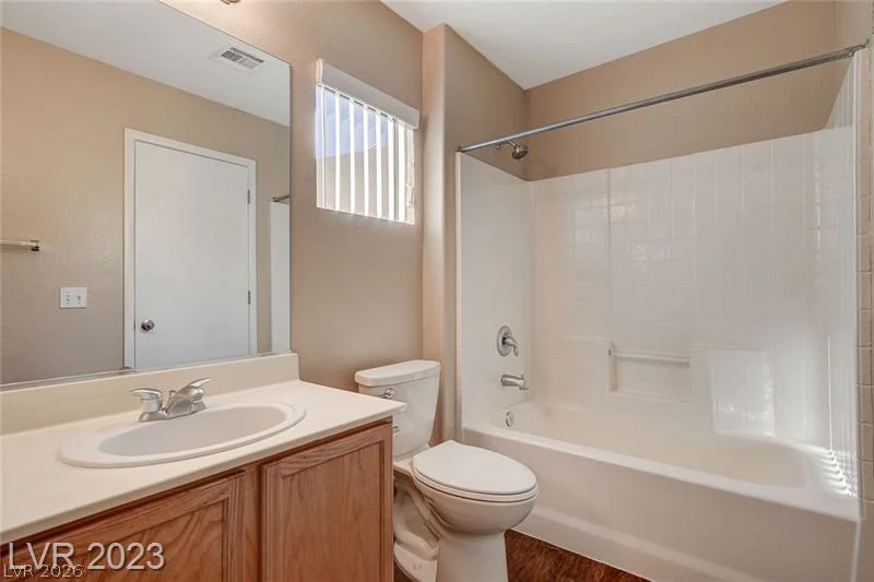 9128 Blue Raven, Las Vegas, NV 89143