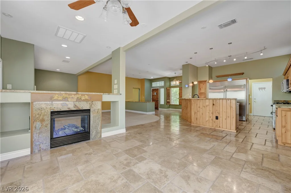 2533 Banora Point, Las Vegas, NV 89134