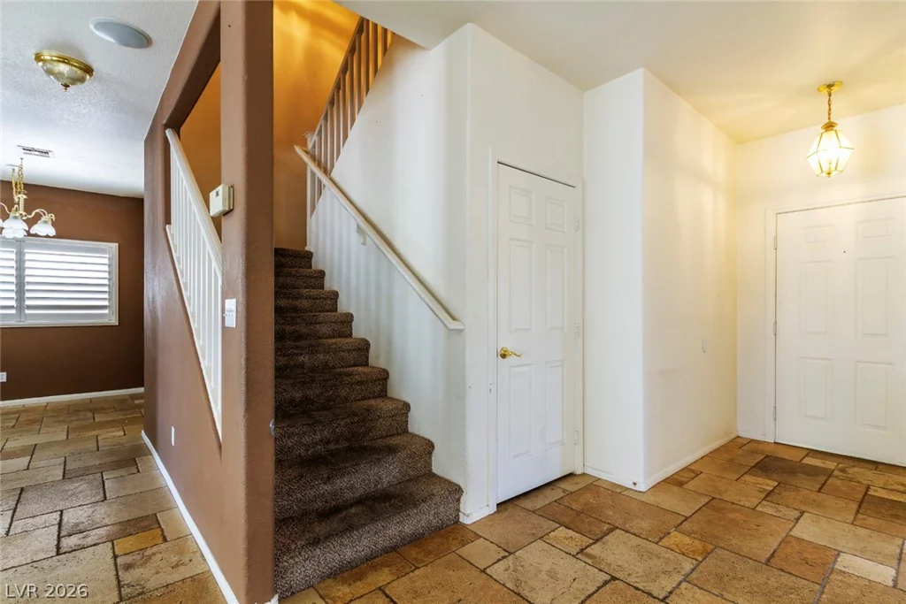 7705 Four Seasons, Las Vegas, NV 89129