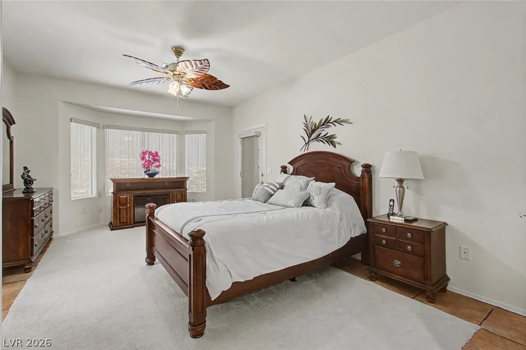 2328 Hardin Ridge Drive, Henderson, NV 89052