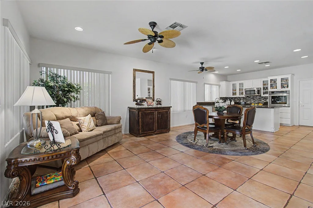 2328 Hardin Ridge Drive, Henderson, NV 89052