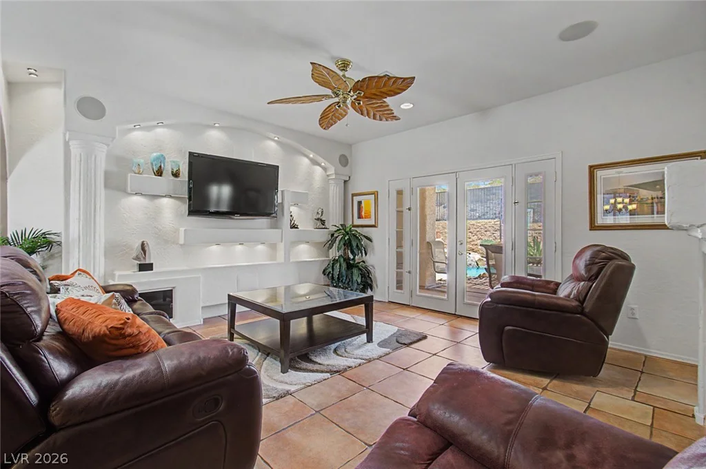 2328 Hardin Ridge Drive, Henderson, NV 89052