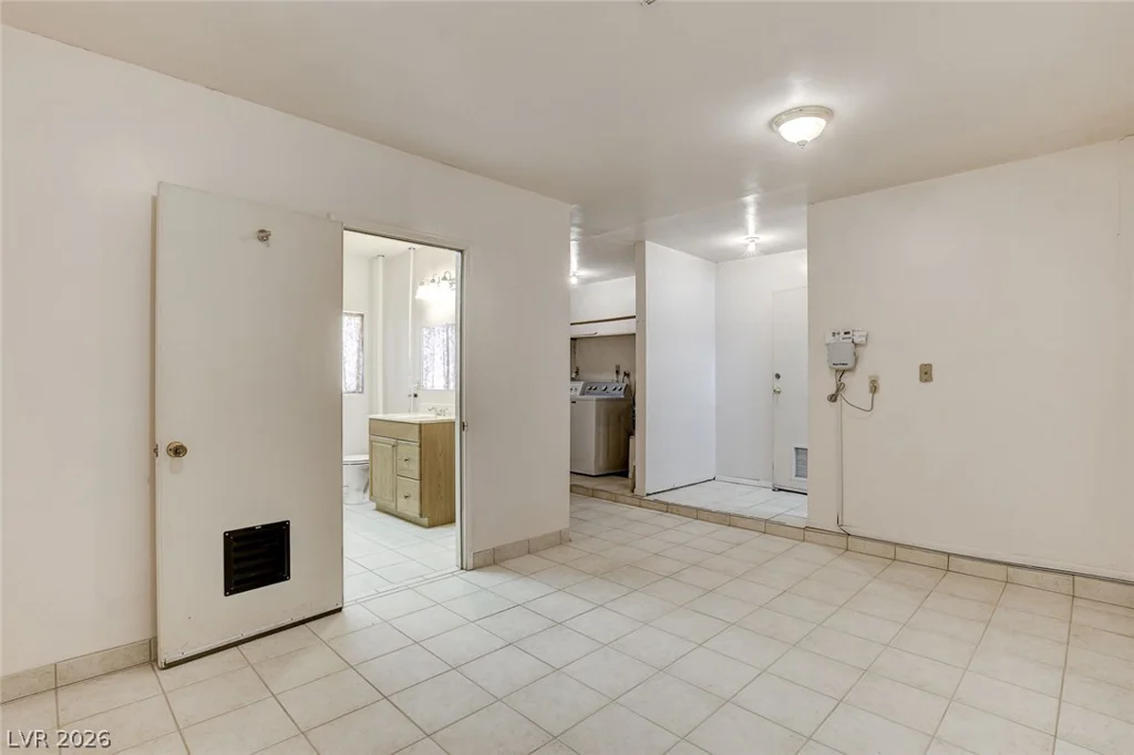 6882 Tiffollo, Las Vegas, NV 89156